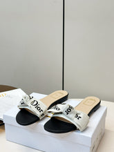 Load image into Gallery viewer, Cotton Sandals
