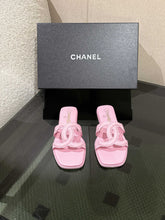 Load image into Gallery viewer, CC Sandals
