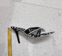 Load image into Gallery viewer, Oblique Sandals
