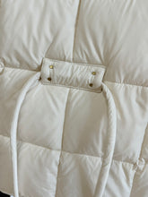 Load image into Gallery viewer, Caramagne Jacket
