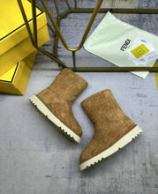 Load image into Gallery viewer, Logo Boots
