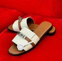 Load image into Gallery viewer, Giulia Sandals
