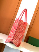 Load image into Gallery viewer, Saint Louis Tote
