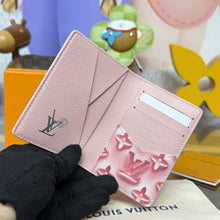 Load image into Gallery viewer, Monogram Collection

