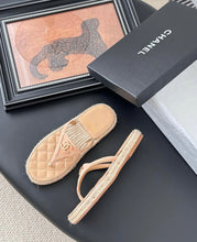 Load image into Gallery viewer, CC Sandals
