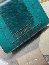 Load image into Gallery viewer, Serpenti Bag
