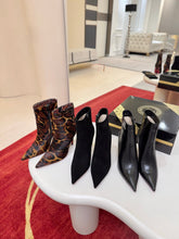 Load image into Gallery viewer, Leather Boots
