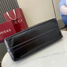 Load image into Gallery viewer, Half Horsebit Bag
