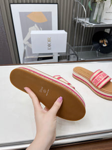 Dway Slides