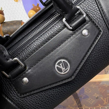 Load image into Gallery viewer, Rider Bag
