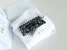 Load image into Gallery viewer, Leather Card Holder
