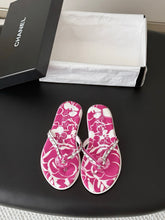 Load image into Gallery viewer, CC Sandals
