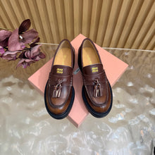 Load image into Gallery viewer, Leather Loafers
