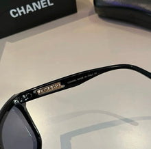 Load image into Gallery viewer, Logo Sunglasses
