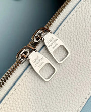 Load image into Gallery viewer, Bella Tote
