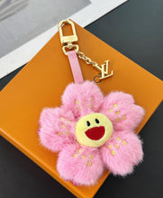 Load image into Gallery viewer, Flower Bag Charm/Keychain
