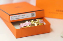 Load image into Gallery viewer, Clic Bracelet
