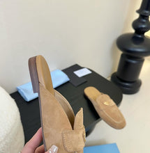 Load image into Gallery viewer, Suede Mules
