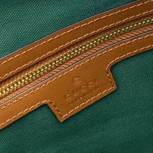 Load image into Gallery viewer, Ophidia Boston Bag
