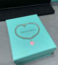 Load image into Gallery viewer, Heart Bracelet
