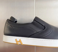 Load image into Gallery viewer, Lucky Trainers
