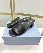 Load image into Gallery viewer, Leather Sandals
