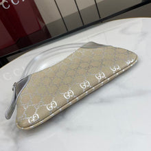 Load image into Gallery viewer, Emblem Mini Bag
