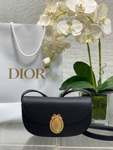 Load image into Gallery viewer, Medilion Small Flap Bag
