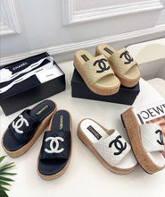 Load image into Gallery viewer, CC Sandals

