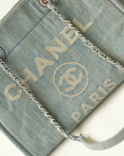 Load image into Gallery viewer, Deauville Tote
