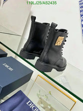 Load image into Gallery viewer, Leather Ankle Boots
