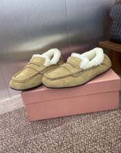 Load image into Gallery viewer, Shearling Loafers
