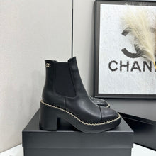 Load image into Gallery viewer, Leather Boots

