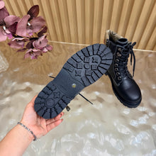 Load image into Gallery viewer, Leather Boots
