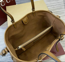 Load image into Gallery viewer, GG Shopping Bag
