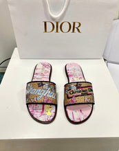 Load image into Gallery viewer, Dway Slides
