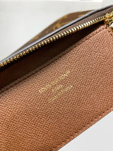 Load image into Gallery viewer, Cles Mini Pochette
