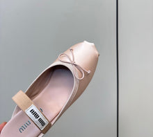 Load image into Gallery viewer, Ballet Pumps
