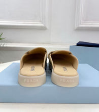 Load image into Gallery viewer, Suede Mules
