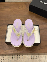 Load image into Gallery viewer, CC Sandals

