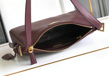 Load image into Gallery viewer, Aimee Medium Shoulder Bag
