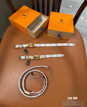 Load image into Gallery viewer, Dog Collar &amp; Lead
