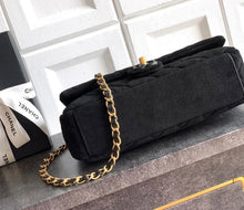 Load image into Gallery viewer, Suede Flap Bag
