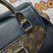 Load image into Gallery viewer, Montsouris Backpack
