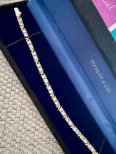 Load image into Gallery viewer, Crosses Bracelet
