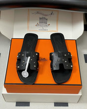 Load image into Gallery viewer, Studded Oran Sandals
