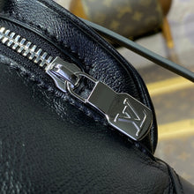 Load image into Gallery viewer, Montsouris Backpack
