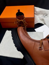 Load image into Gallery viewer, Land Boots
