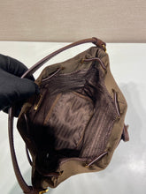 Load image into Gallery viewer, Duet Bucket Bag
