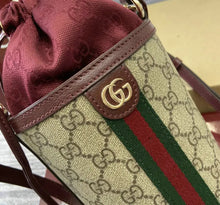 Load image into Gallery viewer, Ophidia Bucket Bag
